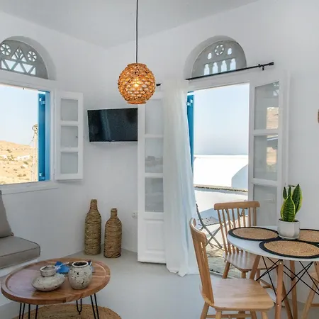 Arnadian Living Experience * Arnados