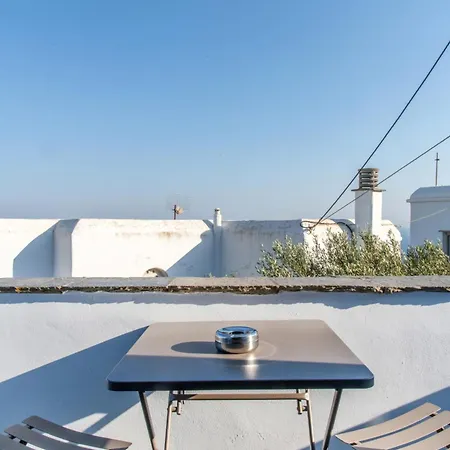 Arnadian Living Experience * Arnados