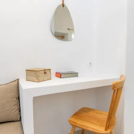 Arnadian Living Experience * Arnados