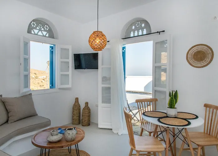 Arnadian Living Experience * Arnados