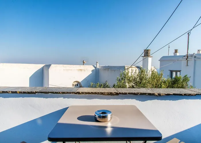 Arnadian Living Experience アパート Arnados