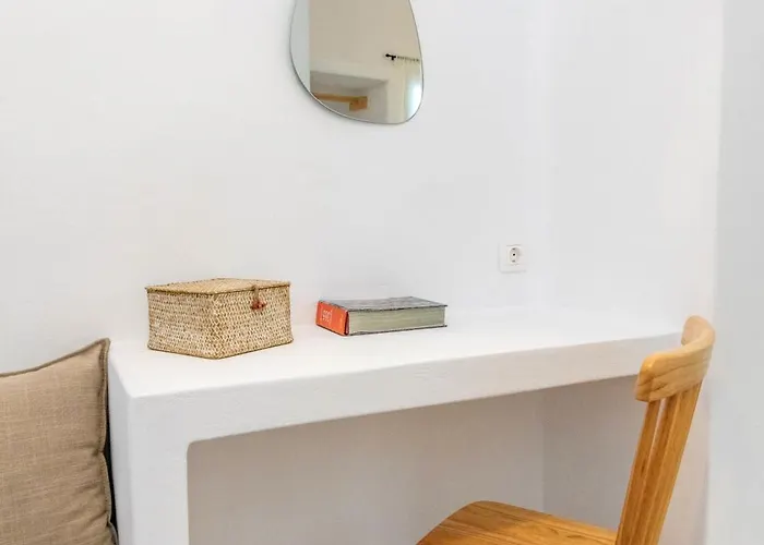 Arnadian Living Experience * Arnados